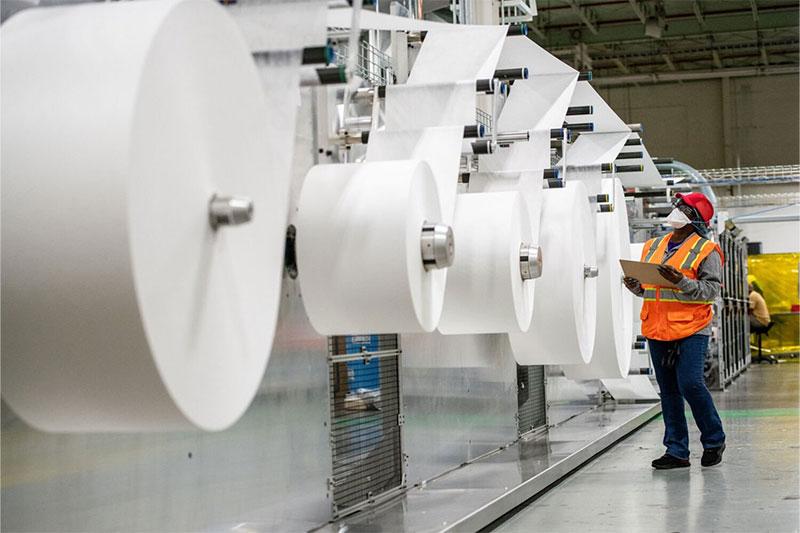 Kimberly Clark cède 51% de son capital