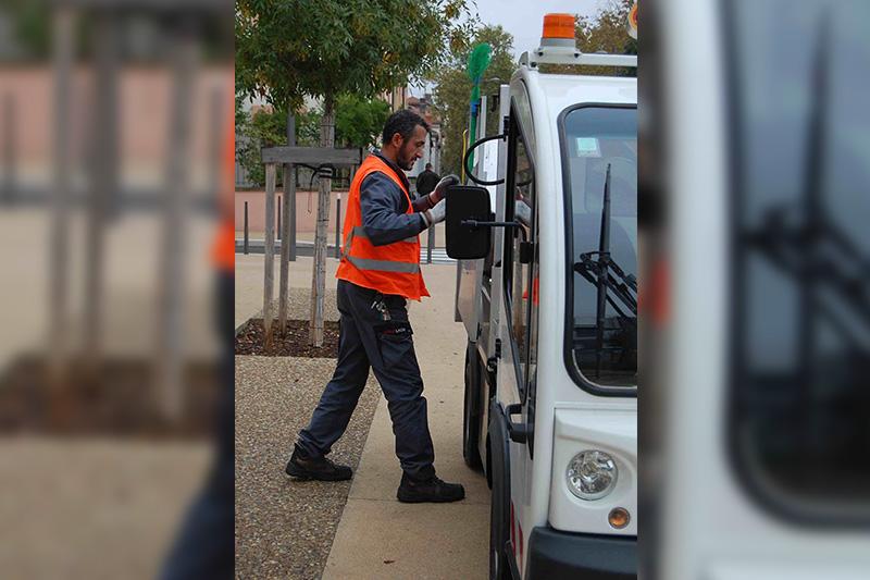 Nettoyage et propreté urbaine. Un marché de 1,8 M€ pour Romainville