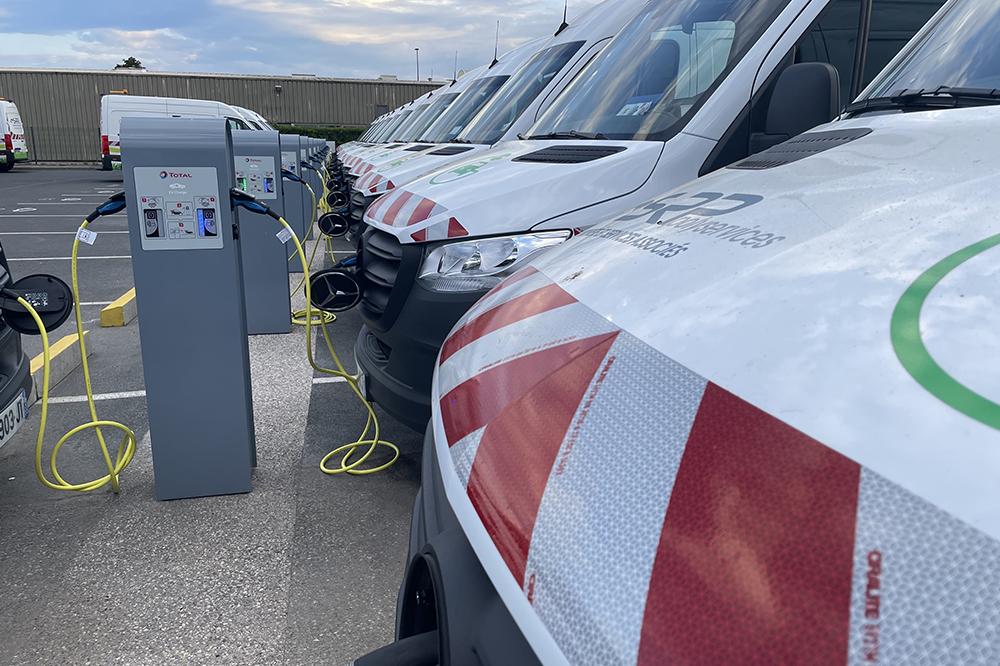 SRP Polyservices joue le 100% électrique à Lyon !